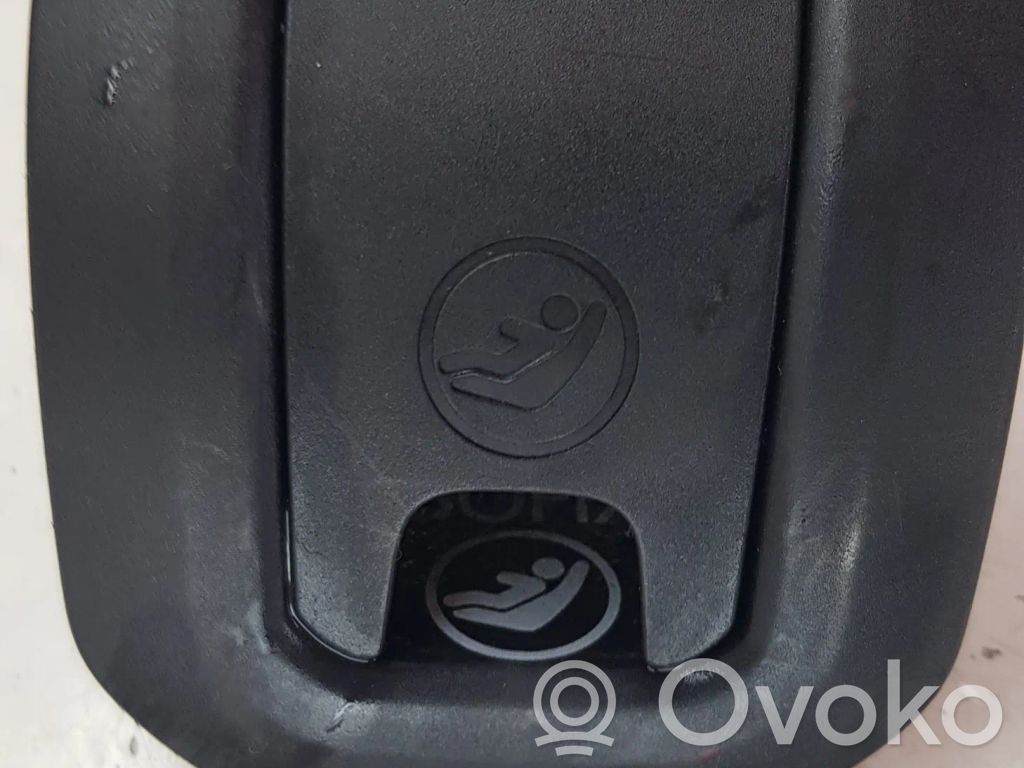 Audi Q3 8U Cubierta ISOFIX 