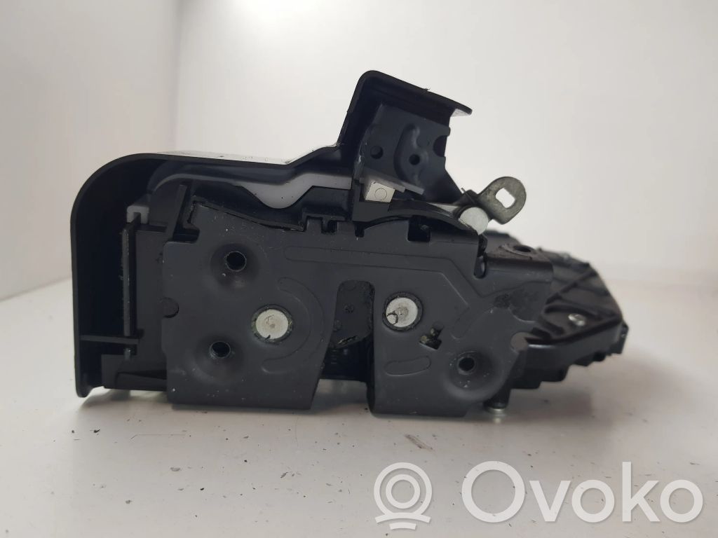 Volvo XC60 Zamek drzwi tylnych 
