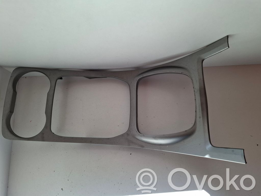 Ford S-MAX Vaihteenvalitsimen kehys verhoilu muovia 