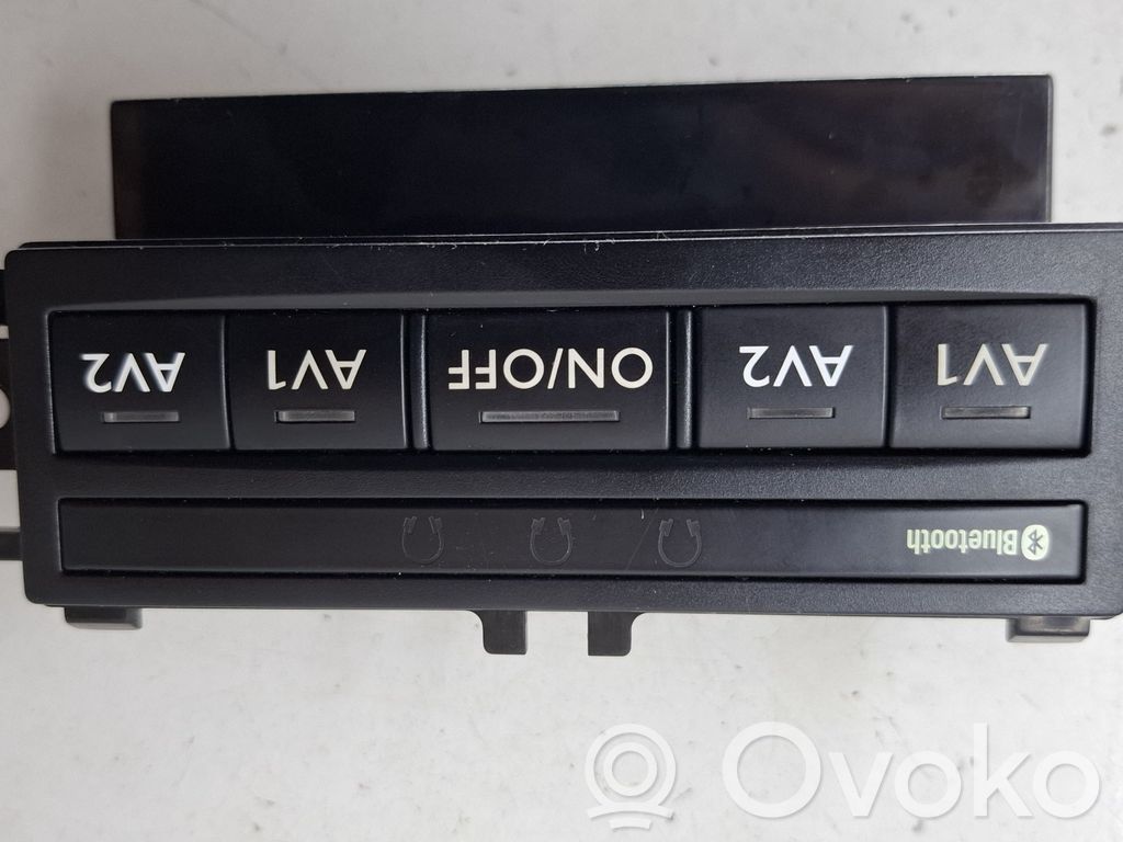 Peugeot 3008 I Interruptor de control multifunción 