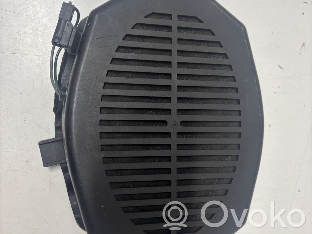 BMW 3 E46 Subwoofer 
