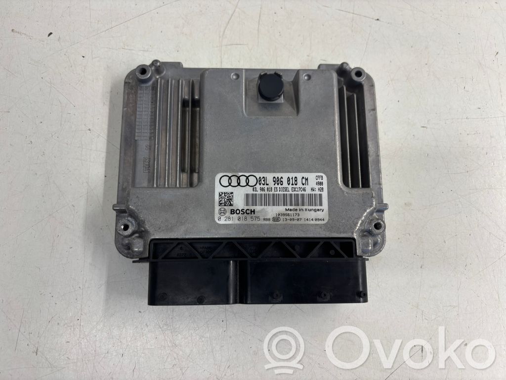 Audi Q3 8U Engine control unit/module 