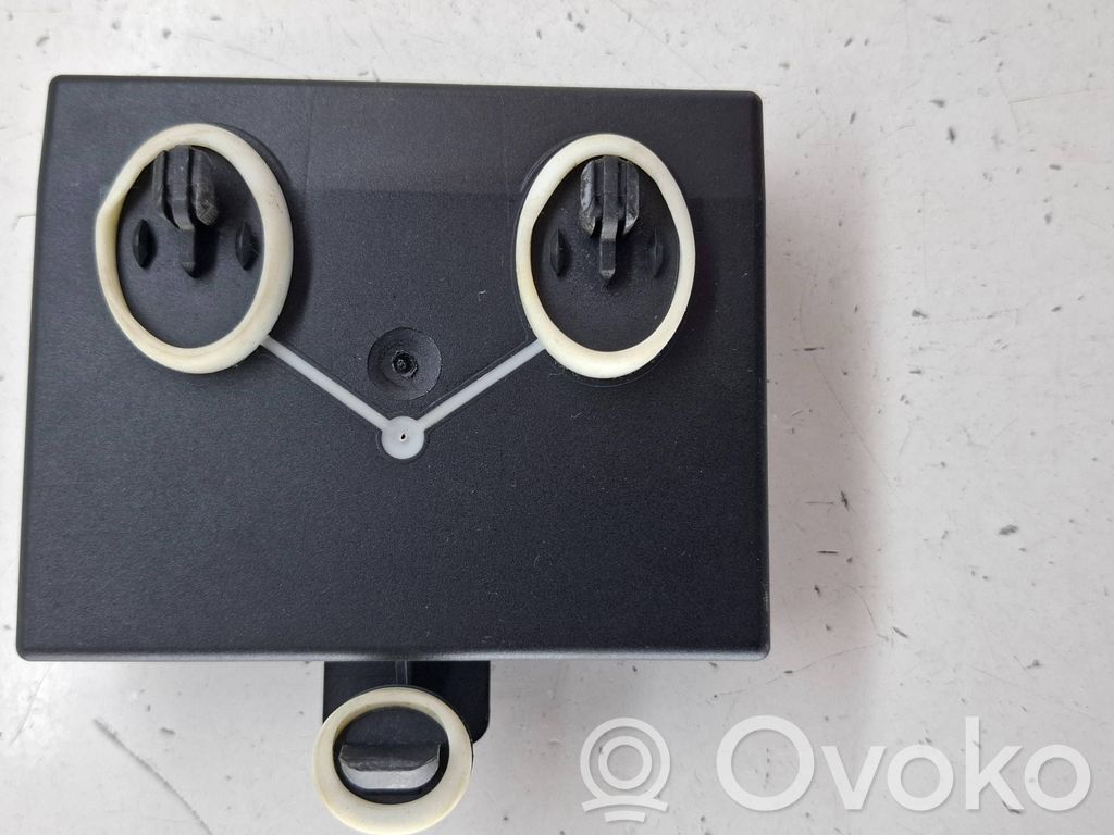 Seat Alhambra (Mk2) Door control unit/module 