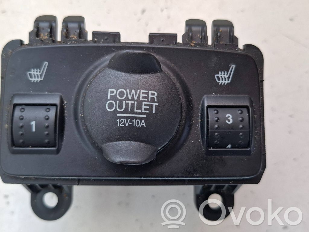 Ford C-MAX II Seat heating switch 