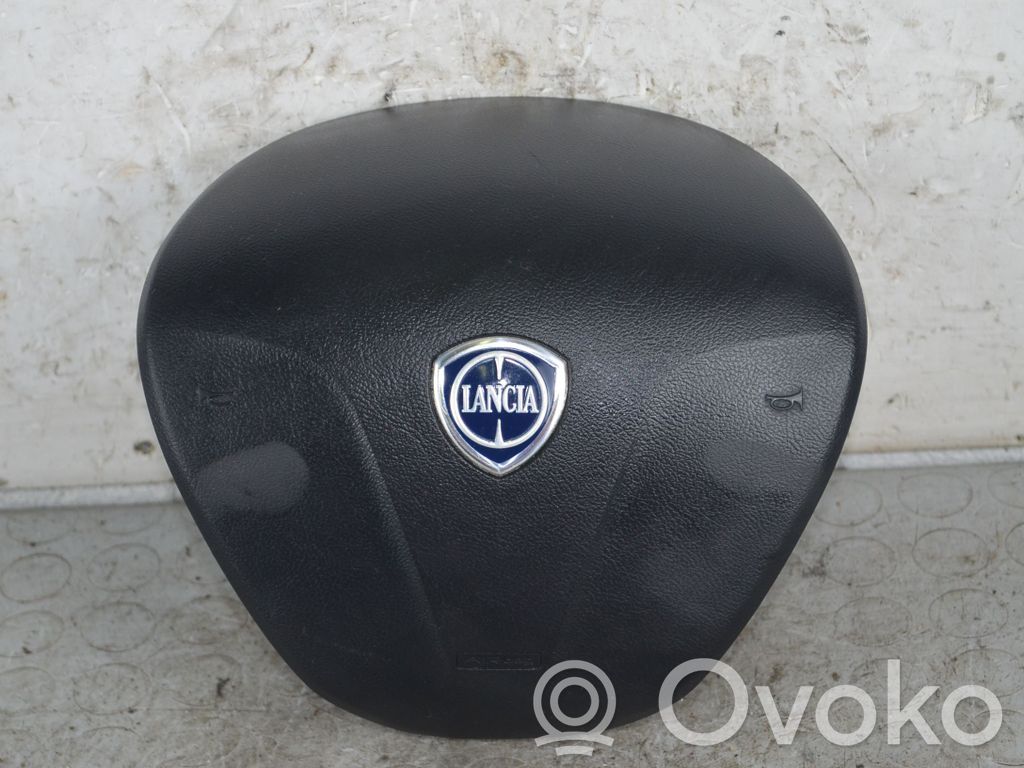 Lancia Ypsilon Airbag del volante 