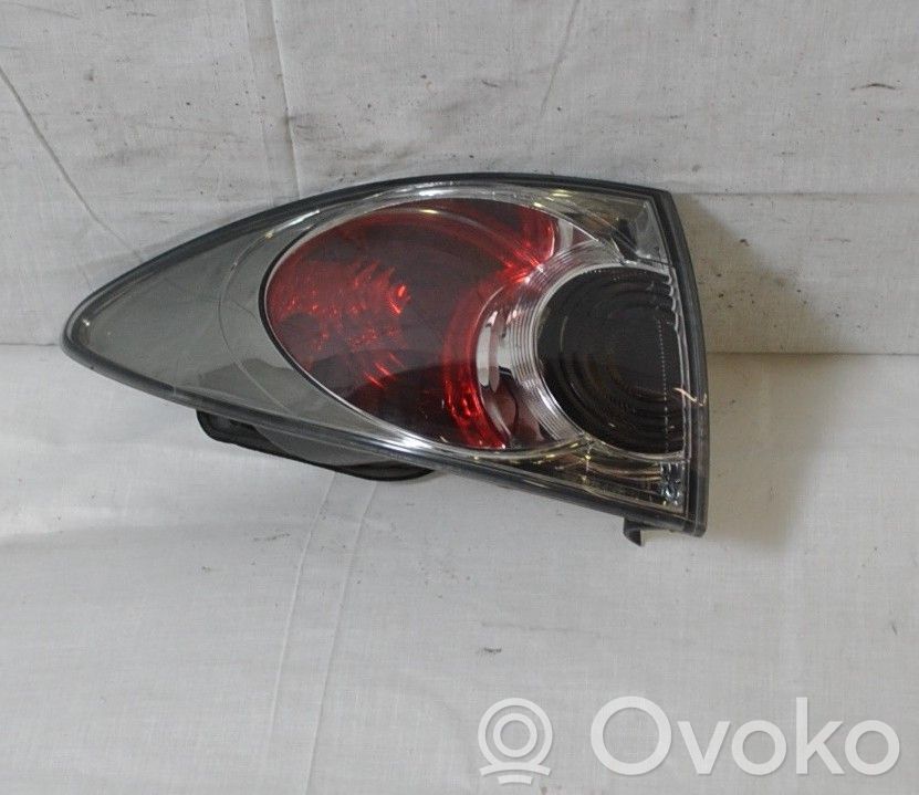 Rear/tail lights   GR4B51160A,GR4B51160A,L813