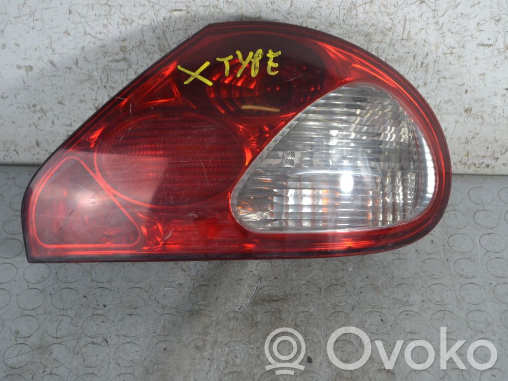 Jaguar X-Type Rear/tail lights 