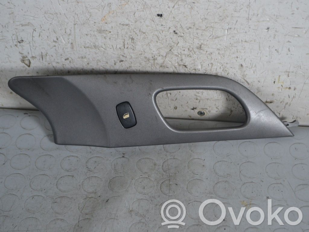 Peugeot 407 Electric window control switch 