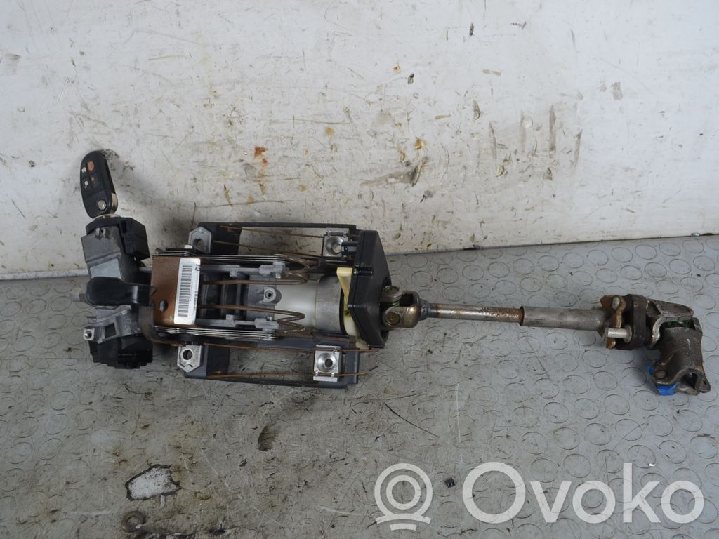 Ohjauspyörän akseli   C2S22372,C2S22372,C2S52440,LJ46G