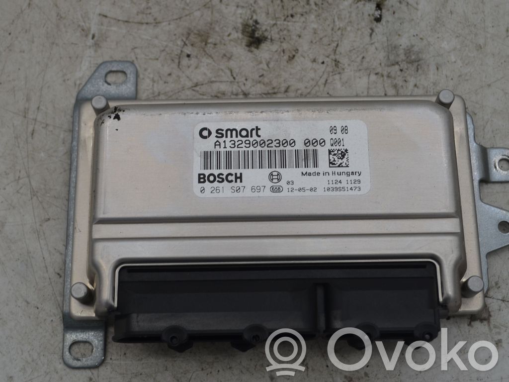 Smart ForTwo II Engine control unit/module 