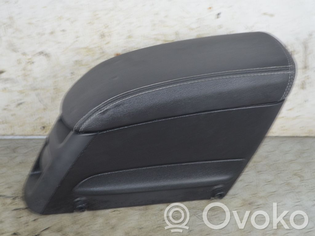 Opel Meriva B Armrest 
