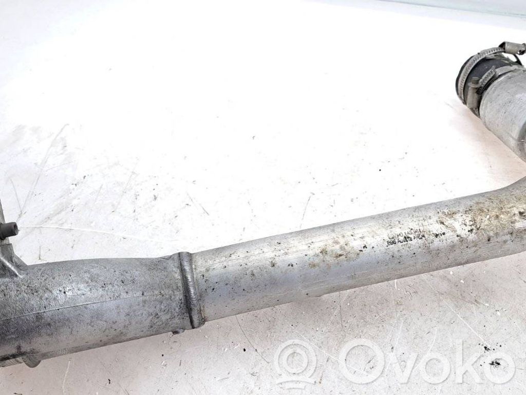 Volkswagen Touareg II Furtun/conductă intercooler 