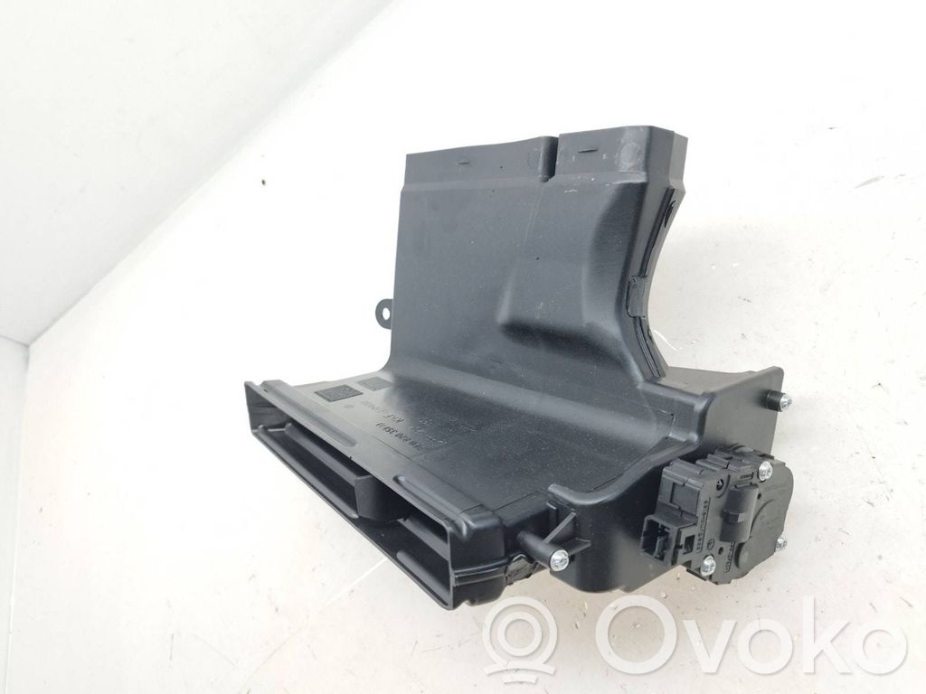 Volkswagen Touareg II Cabin air duct channel 