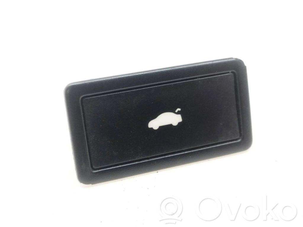Tailgate/boot open switch button   3D0959831D,05509
