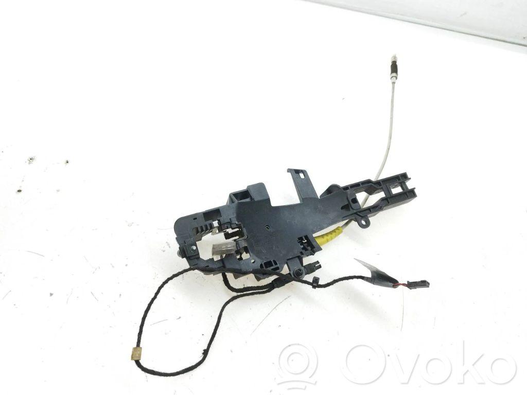 BMW 1 E81 E87 Front door exterior handle/bracket 