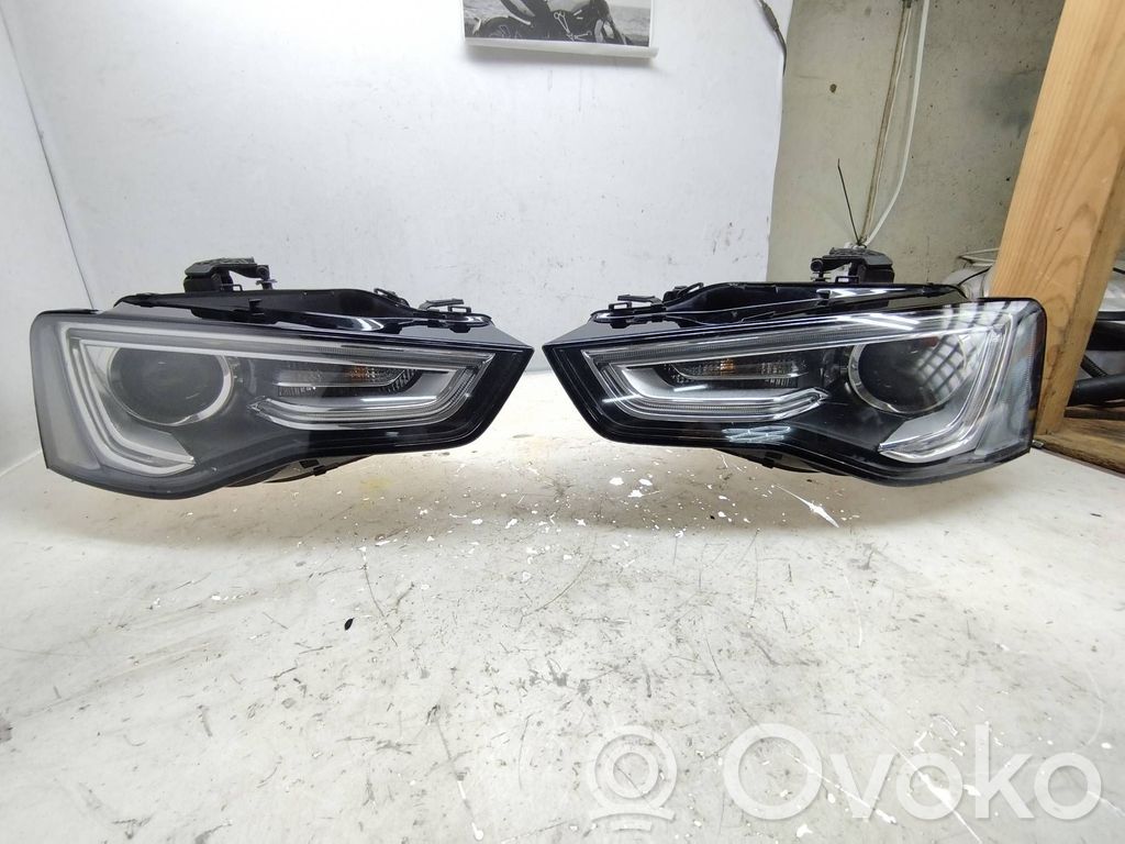 Audi A5 Sportback 8TA Set di fari/fanali 