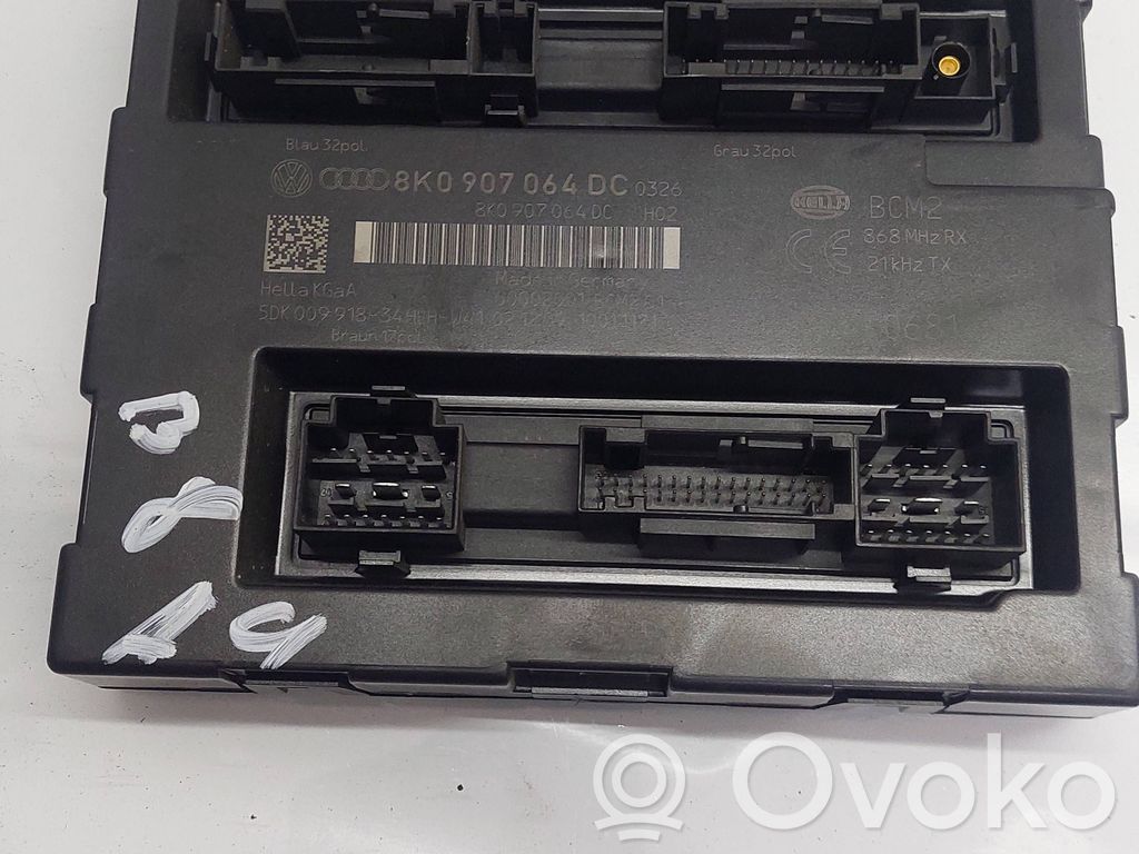 Audi A4 S4 B8 8K Comfort/convenience module 