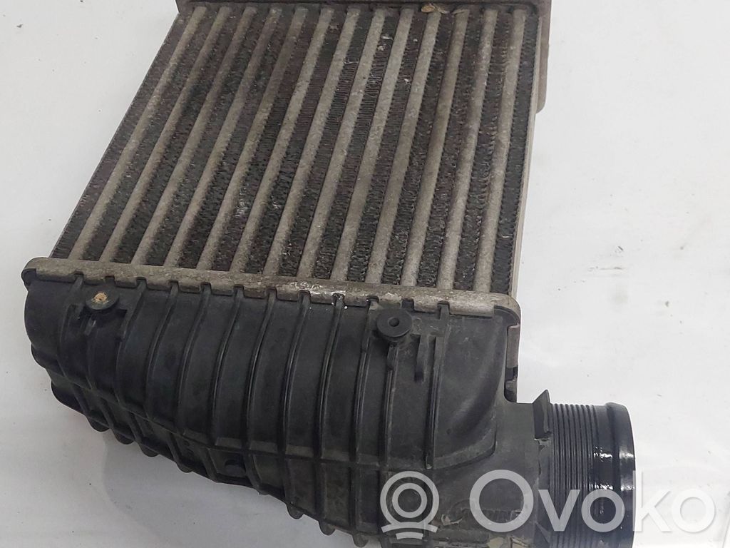 Audi A6 S6 C6 4F Interkūlerio radiatorius 