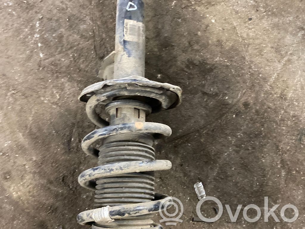 Amortyzator przedni   8V0413023,V3209L,0003010583