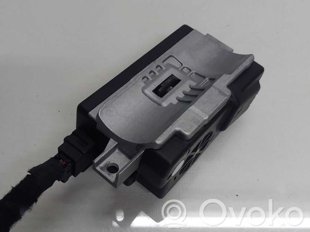 Audi A5 8T 8F Steering wheel lock 