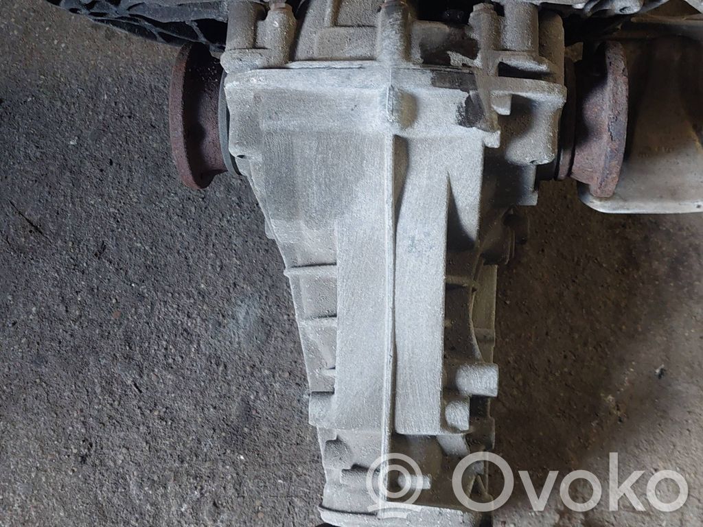 Audi A5 8T 8F Galinis reduktorius 
