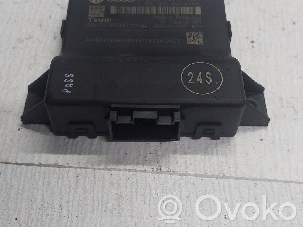 Audi A4 S4 B8 8K Gateway control module 