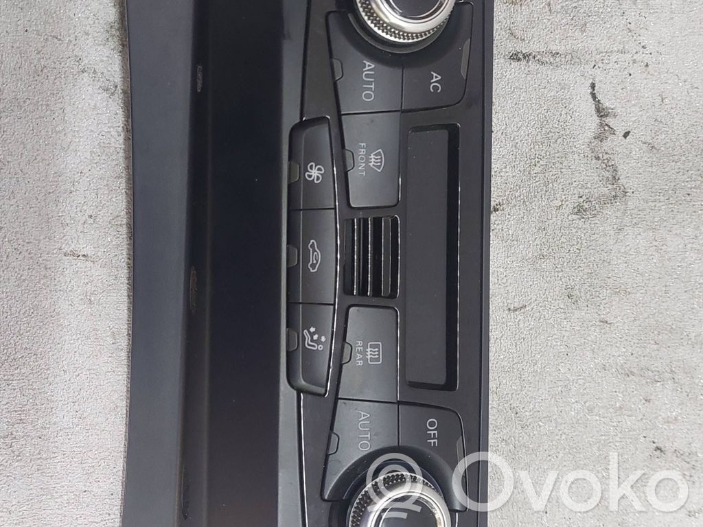 Audi A5 8T 8F Panel klimatyzacji 
