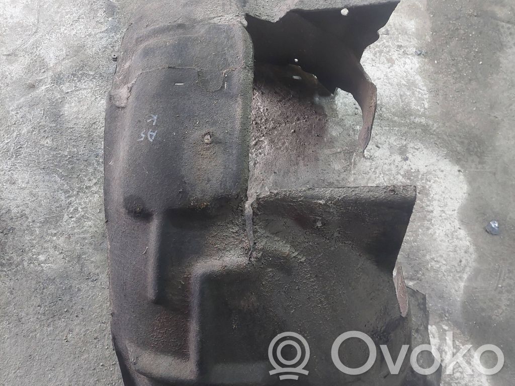 Audi A5 8T 8F Pare-boue passage de roue avant 