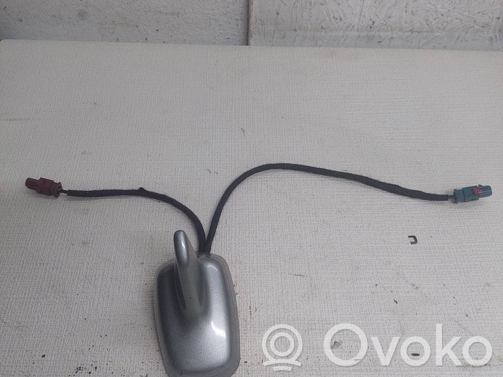 Audi A6 S6 C6 4F Antenne GPS 