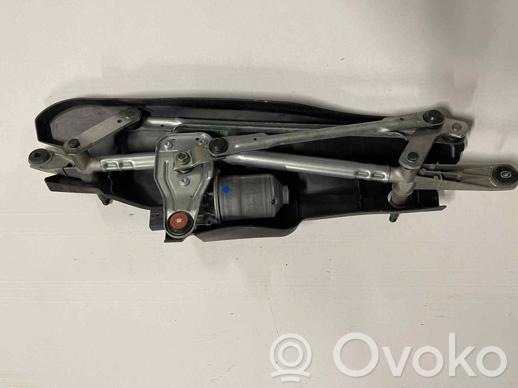 Buick Encore GX I Front wiper linkage and motor 