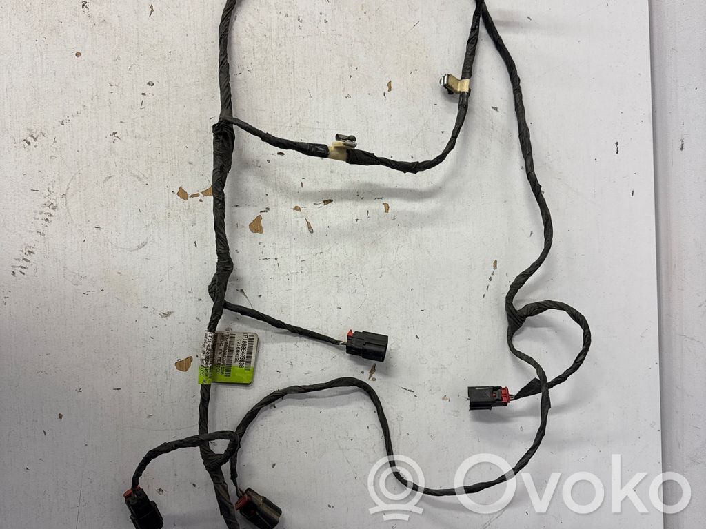 Dodge Charger Parkošanas (PDC) sensoru vadu instalācija 