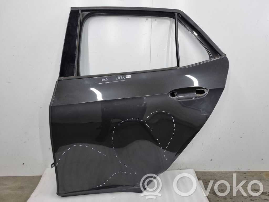 Puerta trasera   10A833311B