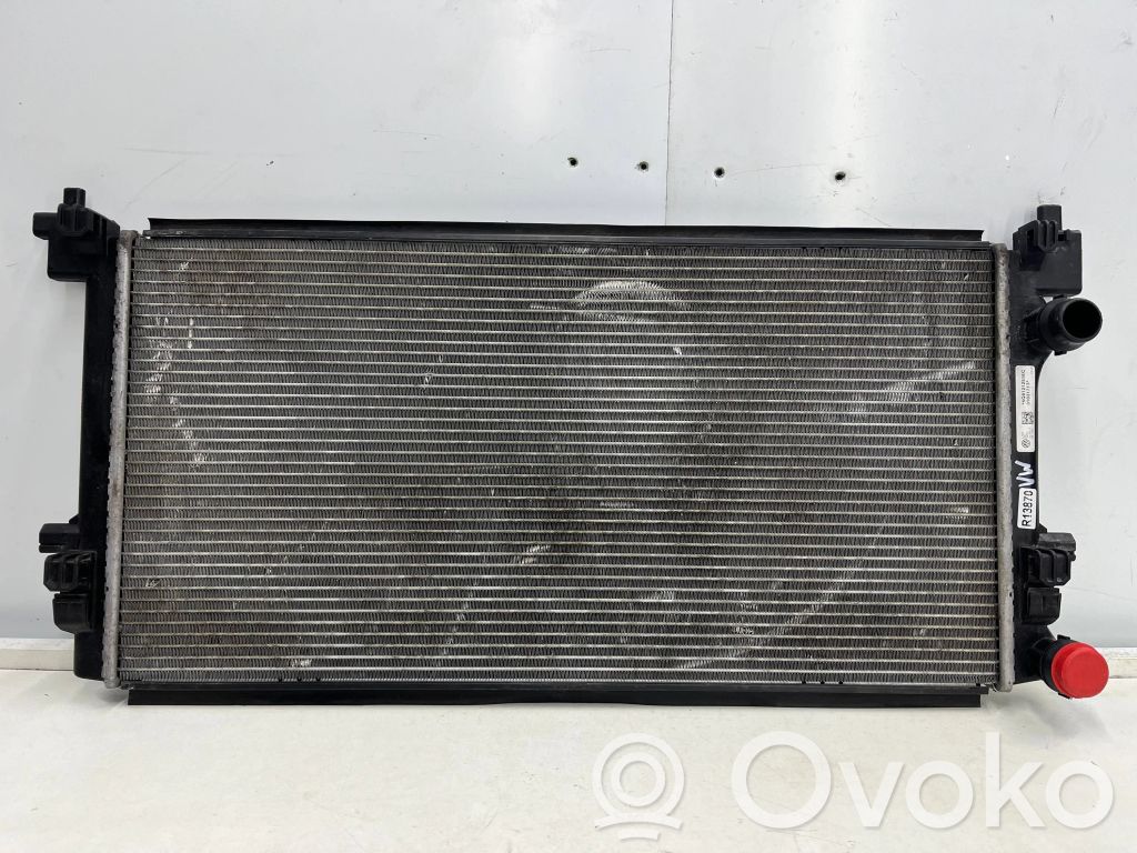 Audi A3 S3 8V Aušinimo skysčio radiatorius 