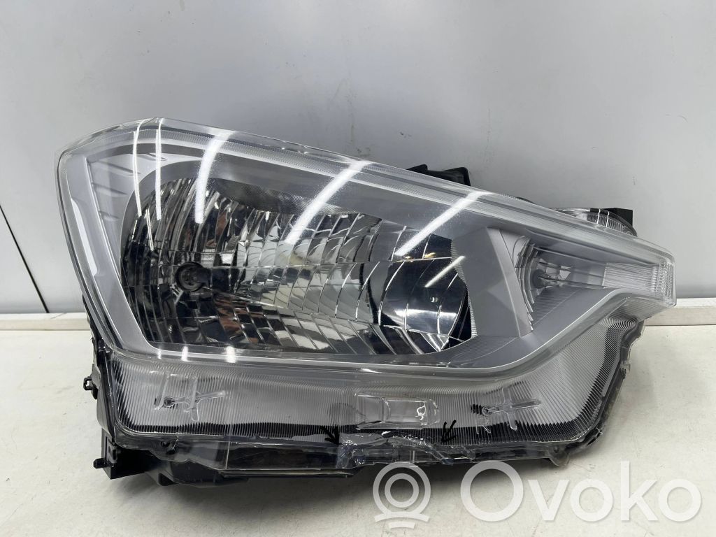Isuzu D-Max Scheinwerfer 