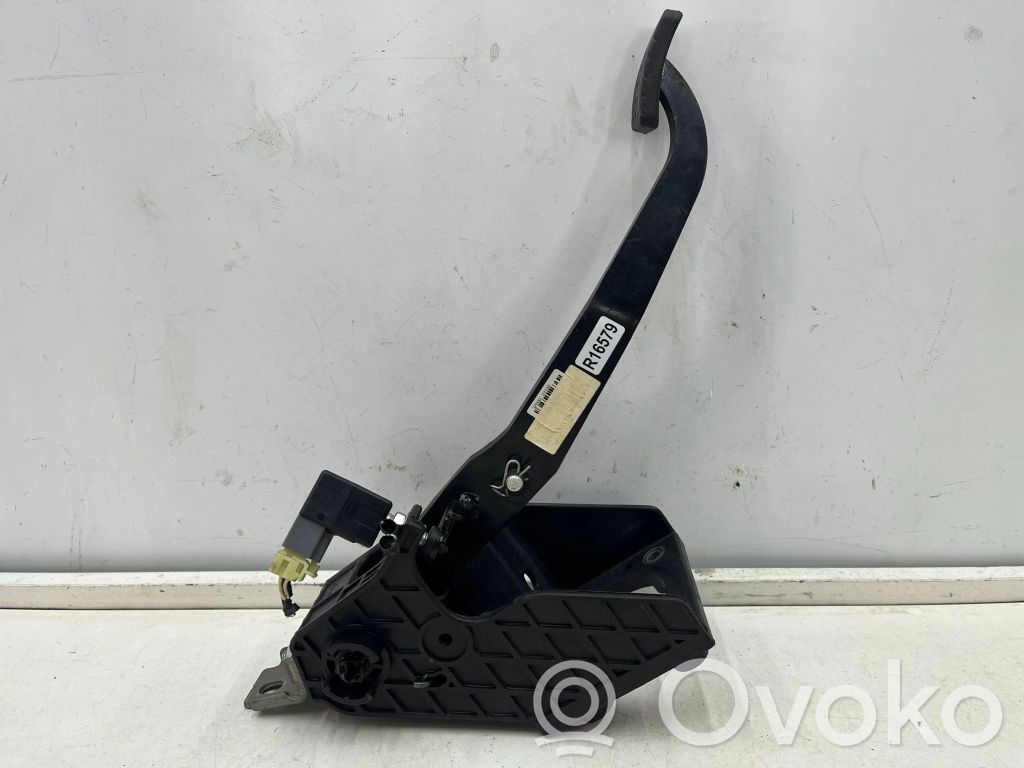 Hyundai i30 Pedal de freno 