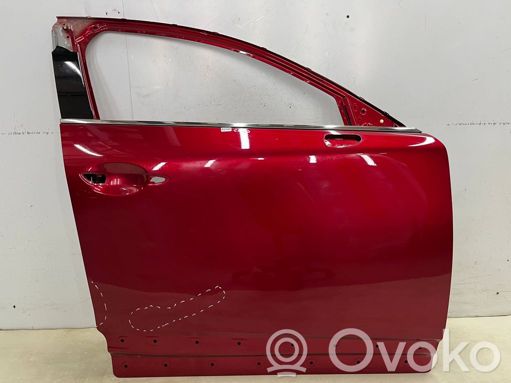 Mazda CX-30 Durvis 