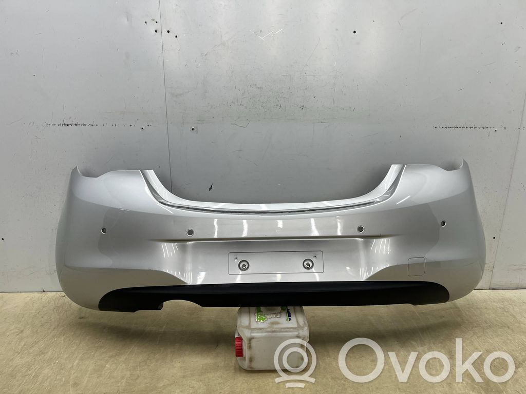 Opel Corsa E Bamperis 