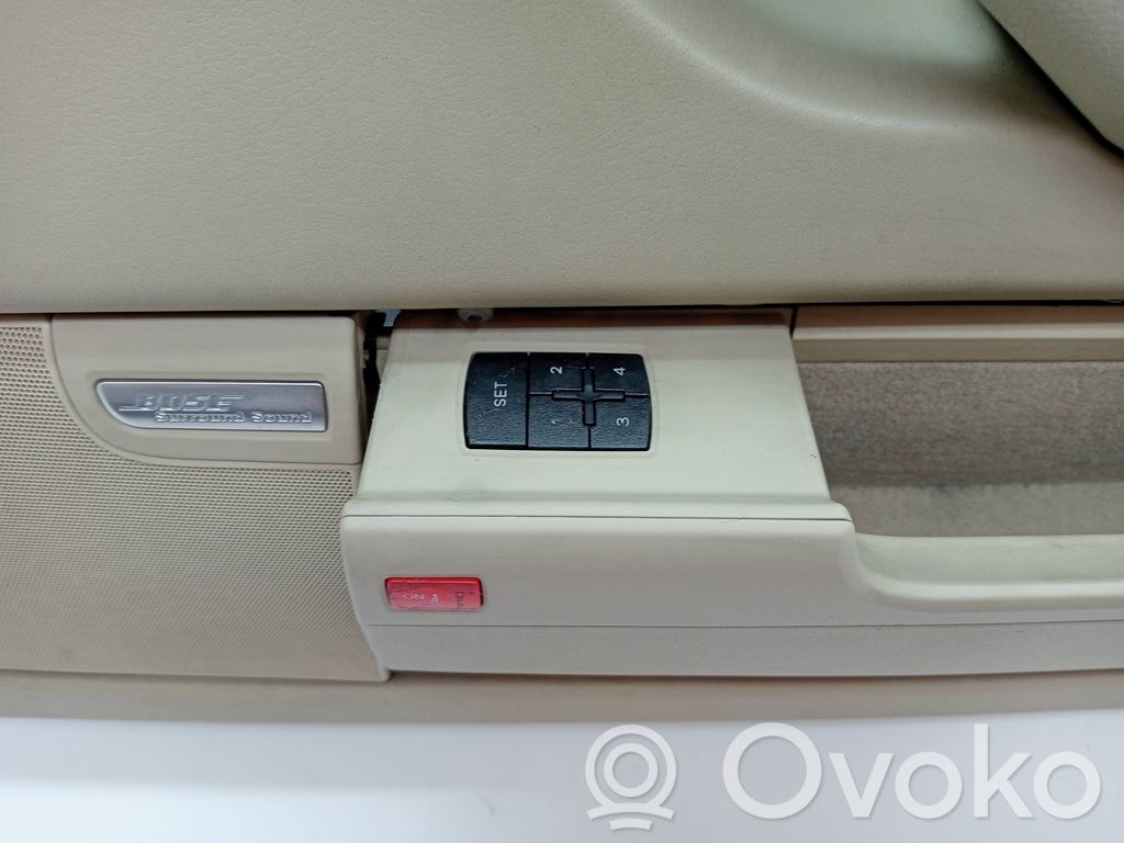 Etuoven verhoilu   4E0867104EQYK