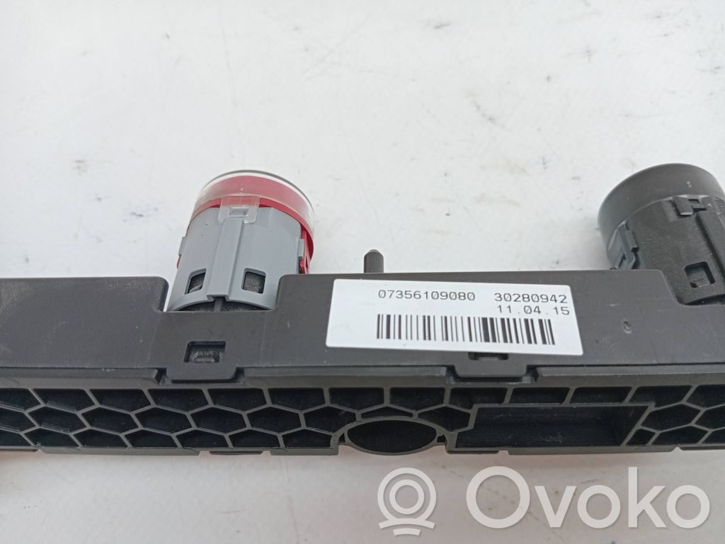 Botón interruptor de luz de peligro   735610908
