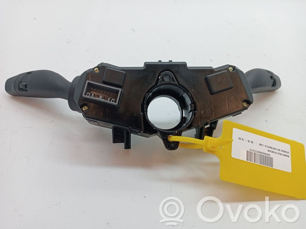 Hyundai i30 fastback Interruptores/botones de la columna de dirección 