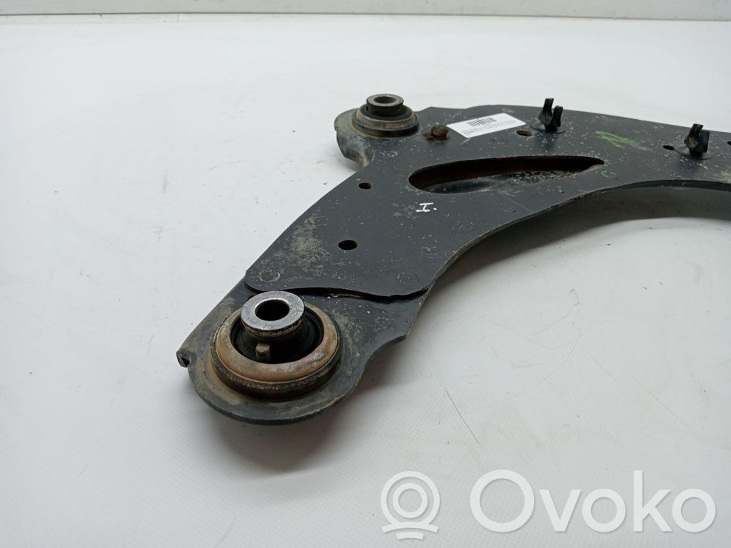 Oberer Querlenker vorne   545054429R