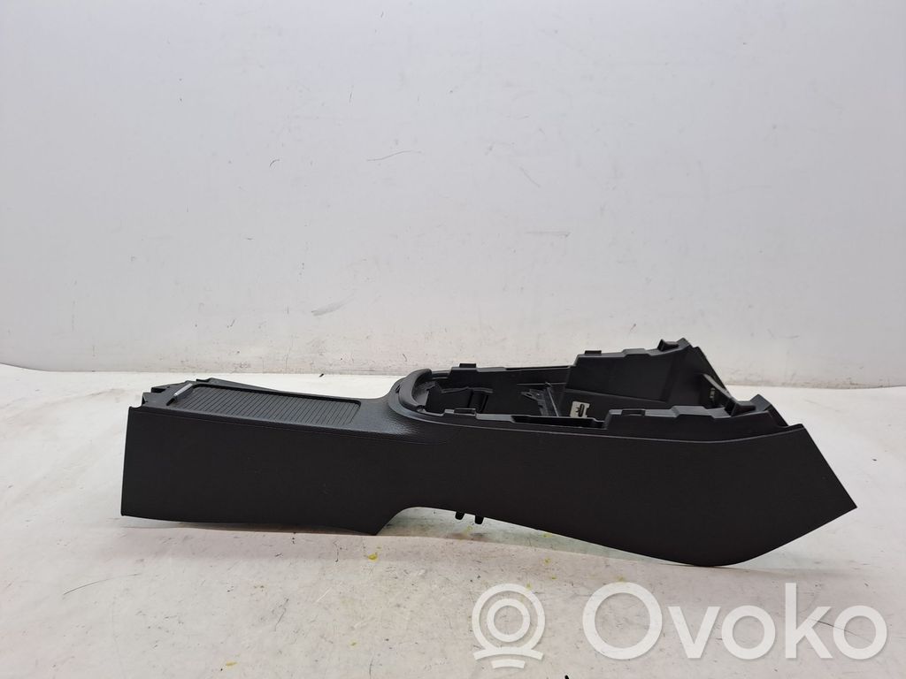 Volkswagen Golf V Center console 