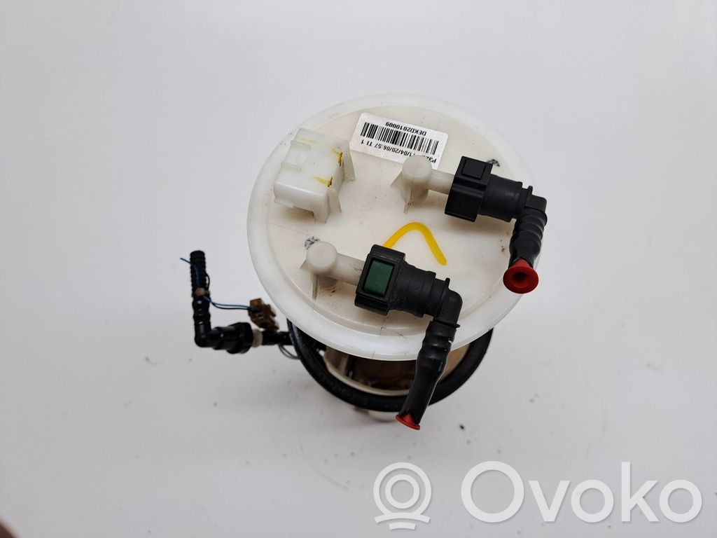 Bomba interna de combustible   17040JD50B,DEKD2010009