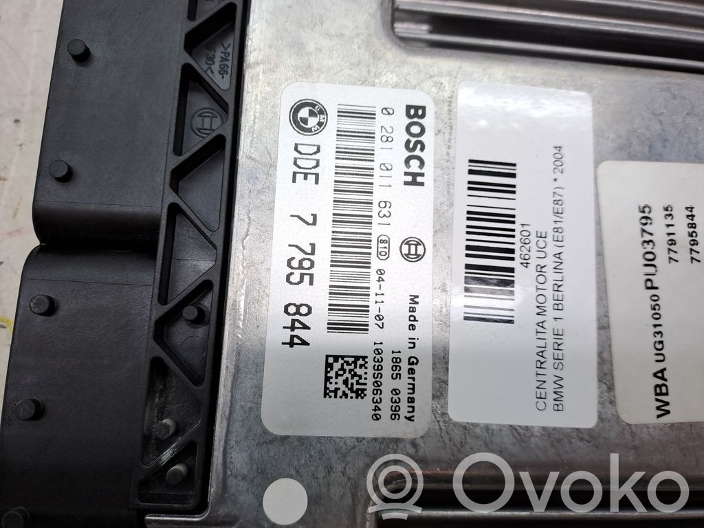 BMW 1 E81 E87 Unité de commande, module ECU de moteur 