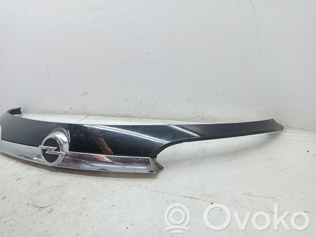 Tailgate trunk handle   13440533