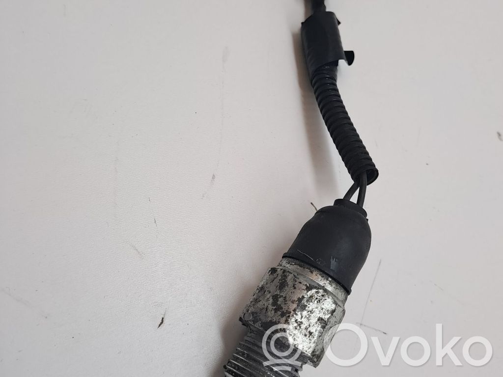 Otros interruptores/perillas/selectores   320066KB5A