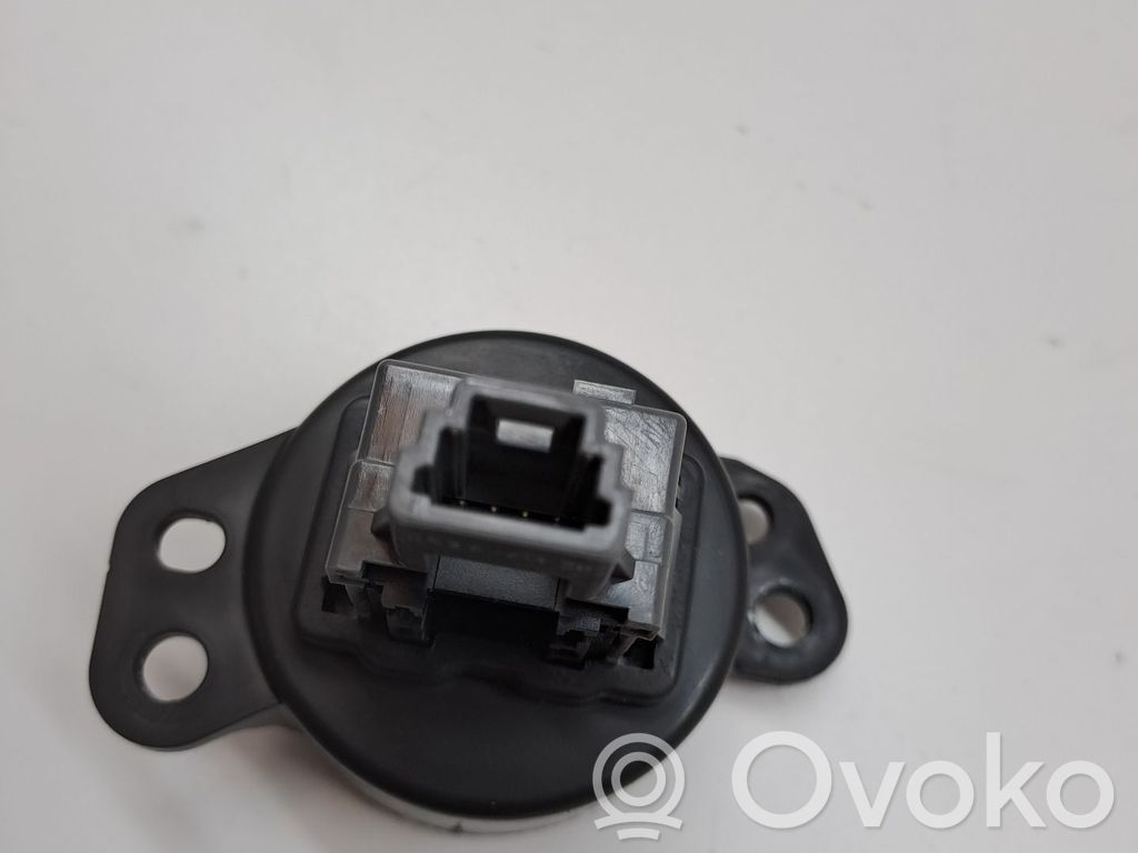 Peugeot 108 Interruttore luci di emergenza