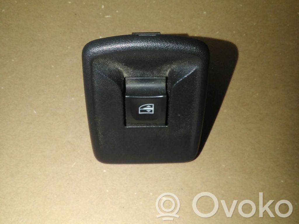 Interruptor del elevalunas eléctrico   809601032R