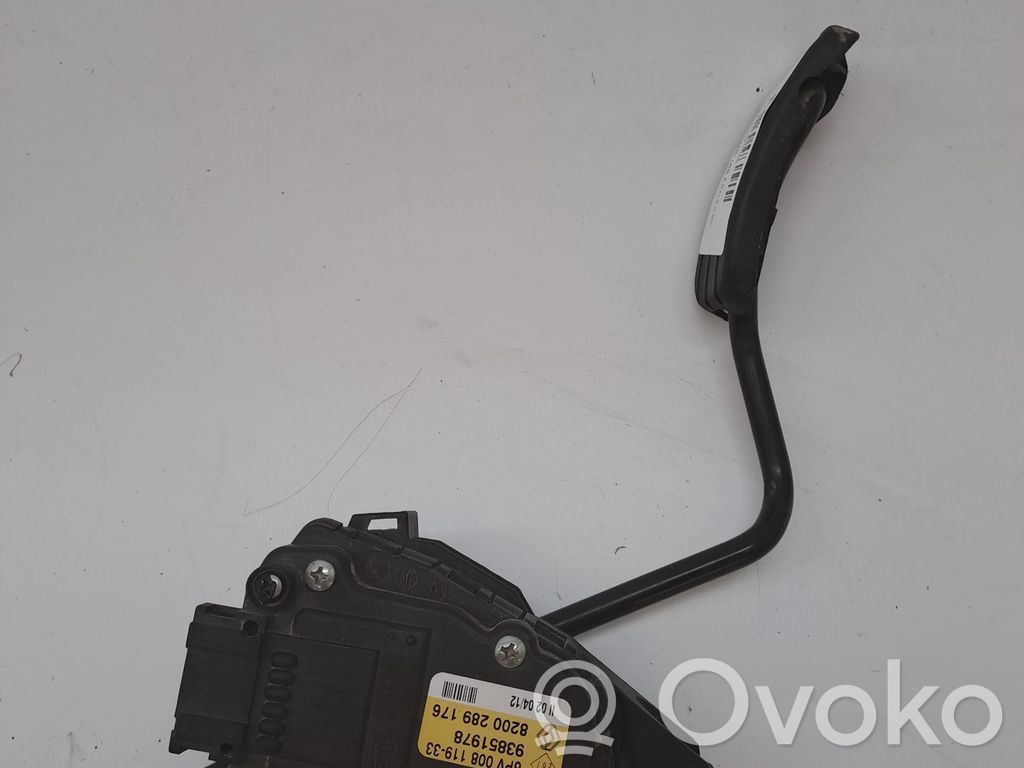 Pédale d'accélérateur   8200289176