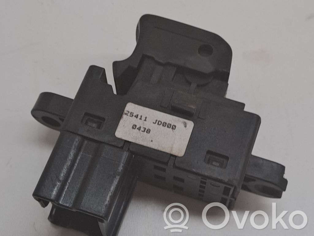 Nissan Qashqai Comutator comandă geamuri electrice